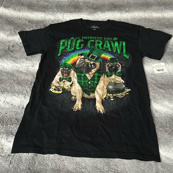 Pug Crawl T-Shirt - Picture 1 of 5